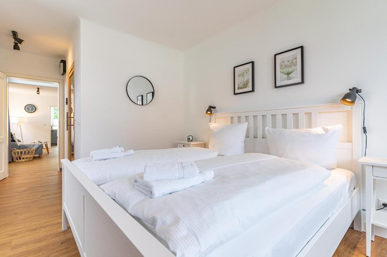 Appartement Nr 7 Im Sonnenbad Sassnitz Exteriör bild