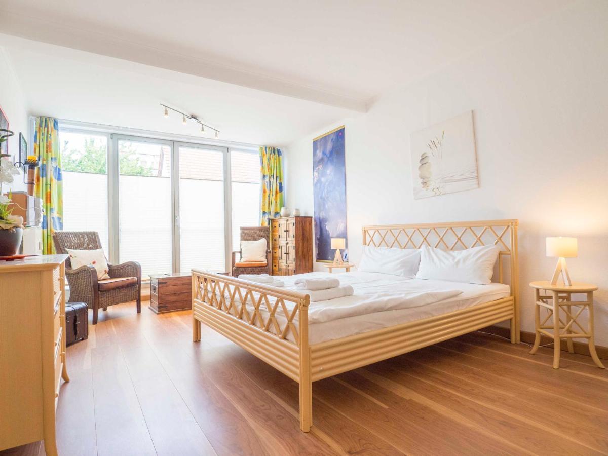 Appartement Nr 7 Im Sonnenbad Sassnitz Exteriör bild