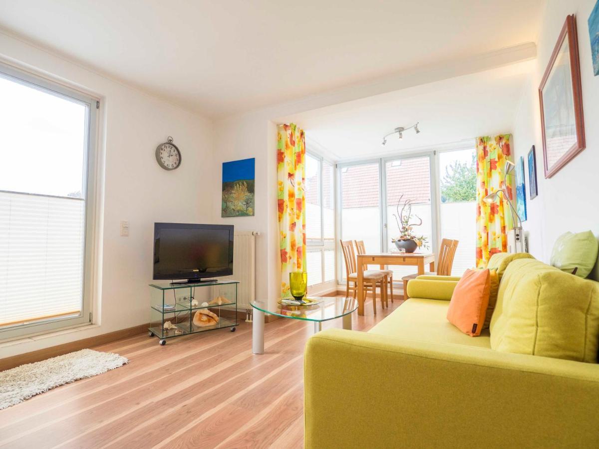 Appartement Nr 7 Im Sonnenbad Sassnitz Exteriör bild