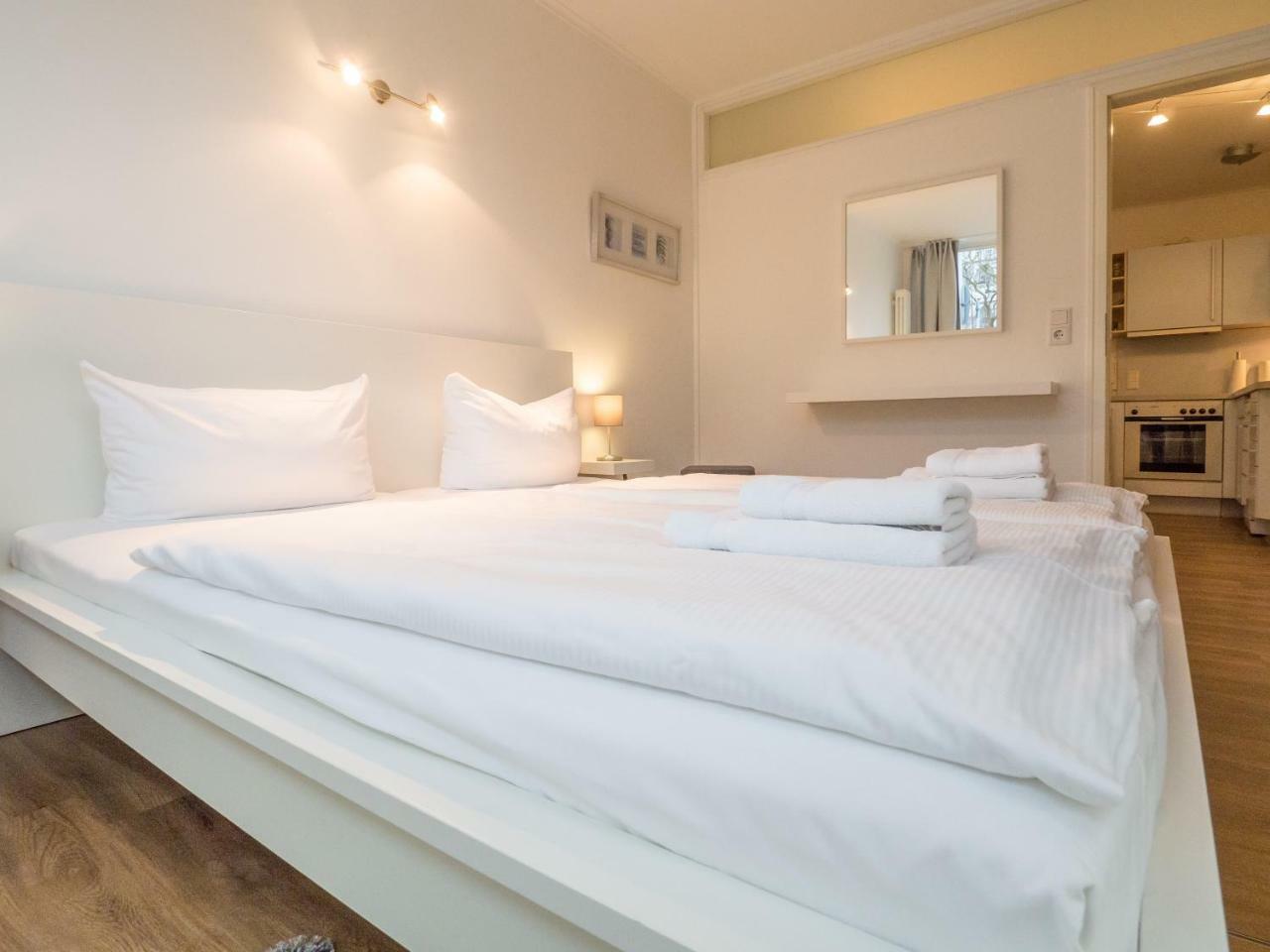 Appartement Nr 7 Im Sonnenbad Sassnitz Exteriör bild
